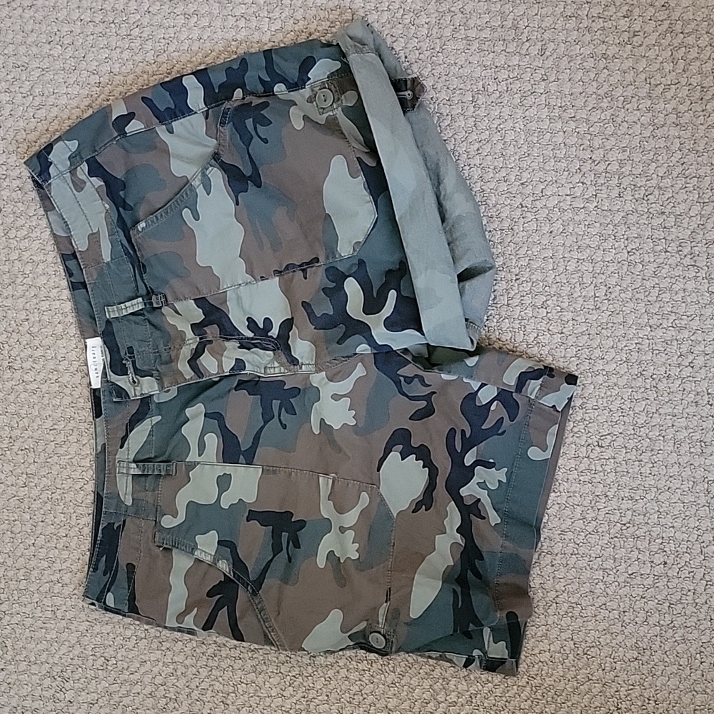 Sanctuary cargo shorts - Picture 1 of 4